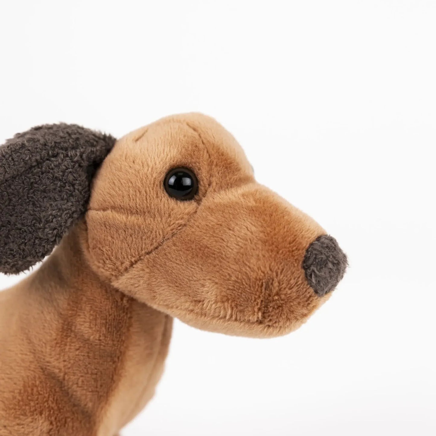 Edward the Dachshund - Dachshund cuddle toy - Polyester - Egmont Toys