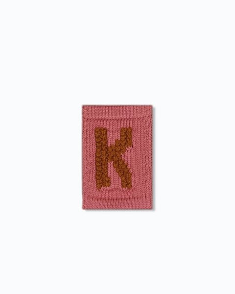 Gebreide letter vlaggetjes A-M - Knitted Letters - Roze tinten - SmallStuff