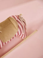 Hobbelpaard Mila - Clay Pink Stripe - FSC-gecertificeerd hout - Kid's Concept - productfoto - afbeelding 5