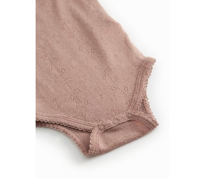 Romper lange mouw - Merino wol - Benedikte - Burnt Rose - MarMar Copenhagen - knoopjes detail foto