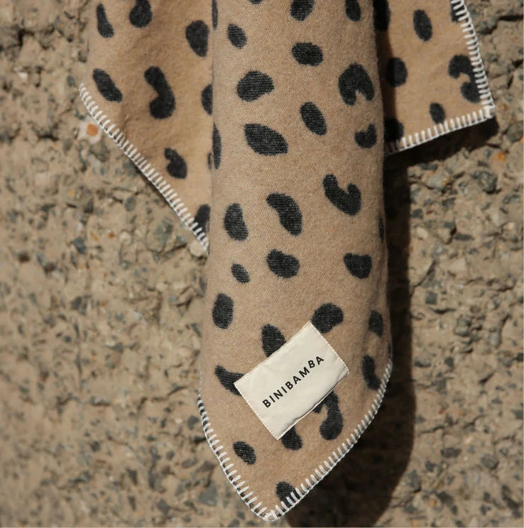 Leopard Merino Biniblanket – Wiegendecke - 100% Merinowolle - 75×100 cm – BINIBAMBA