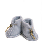 Babyslofjes Emo Icy Blue – 100% wol – Alwero
