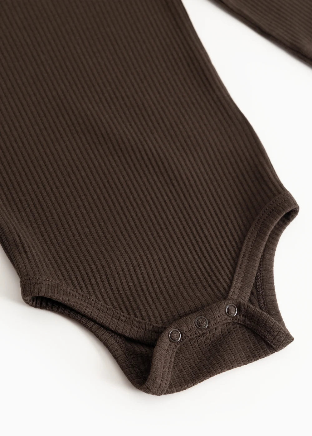 Strampler Dark Roast – Modal & Bio-Baumwolle – MarMar Copenhagen
