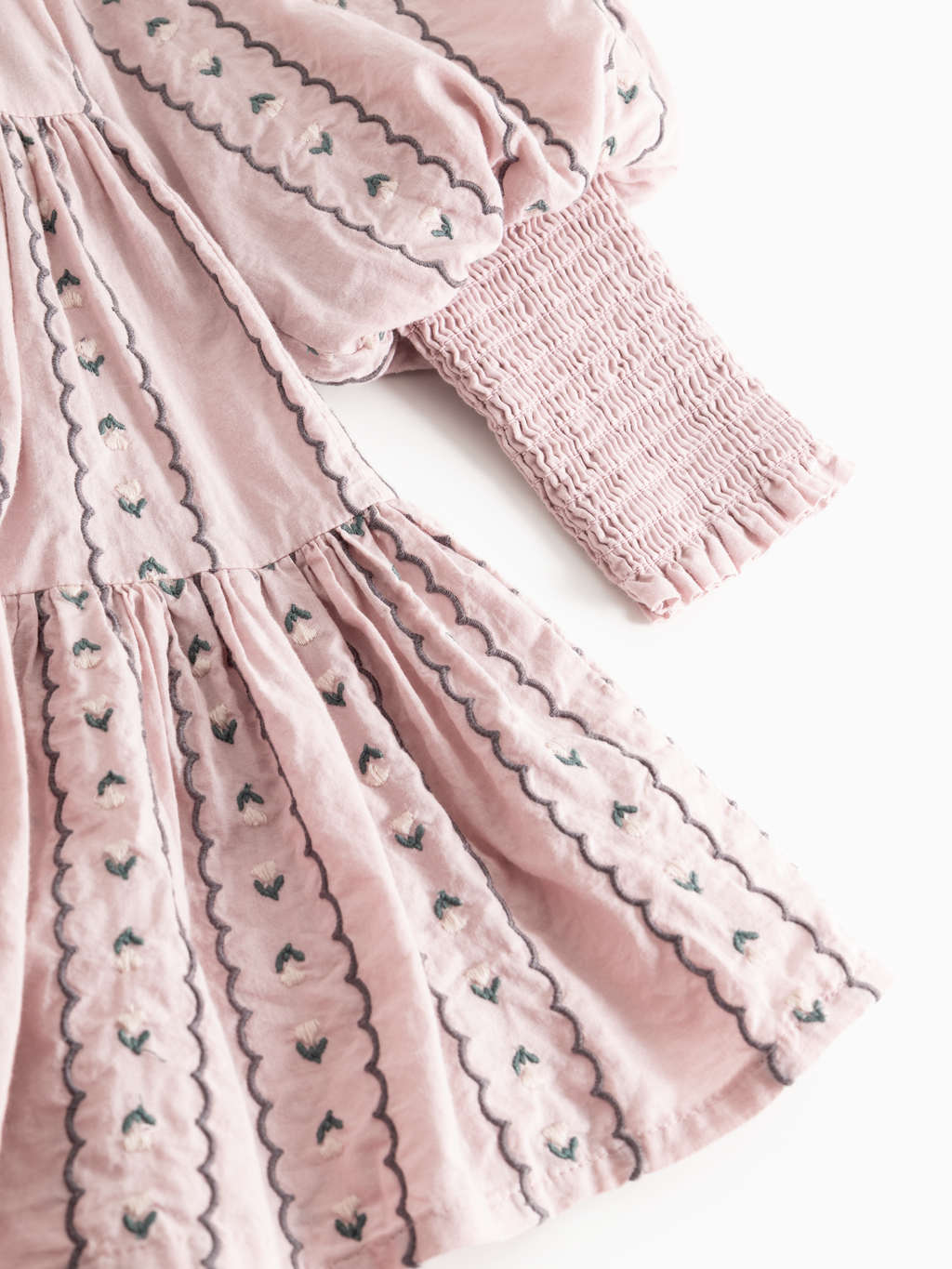 Jurk Dela – Dusty Purple Bloom – Light Embroidery – MarMar Copenhagen