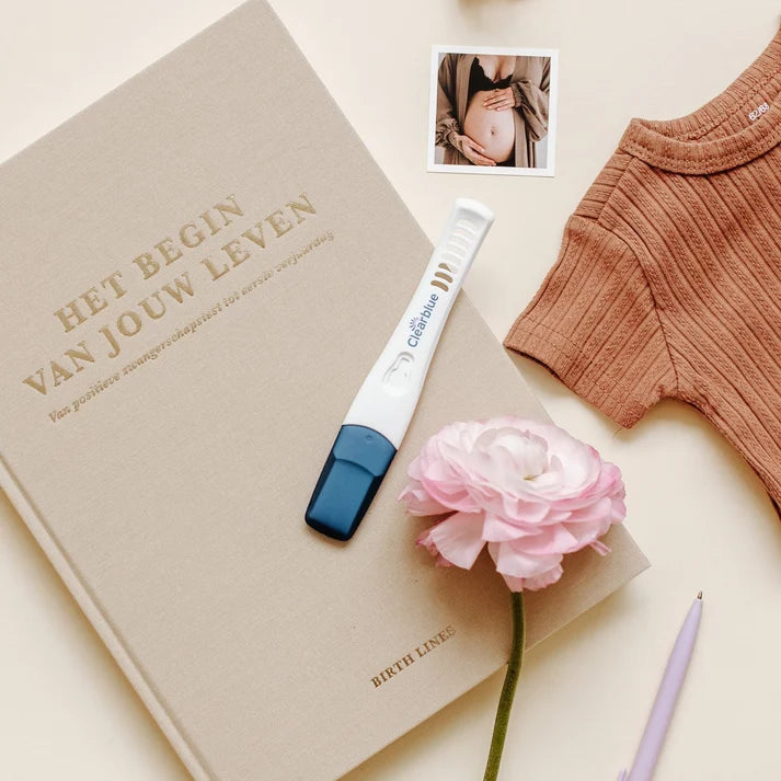 Het begin van jouw leven – Alles-in-één zwangerschaps- en babyinvulboek van 0 tot 1 jaar – Birth Lines