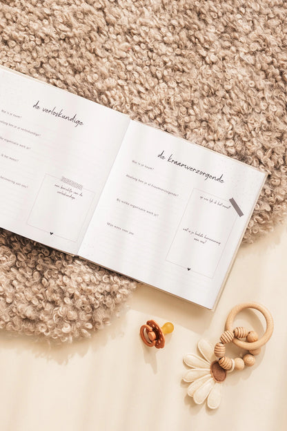 Baby fill-in book - My maternity visit book - Linen Beige - Fyllbooks