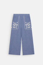 Broek Flofi met borduursels - Biologisch katoen - Light Blue - Louise Misha - productfoto - afbeelding 2