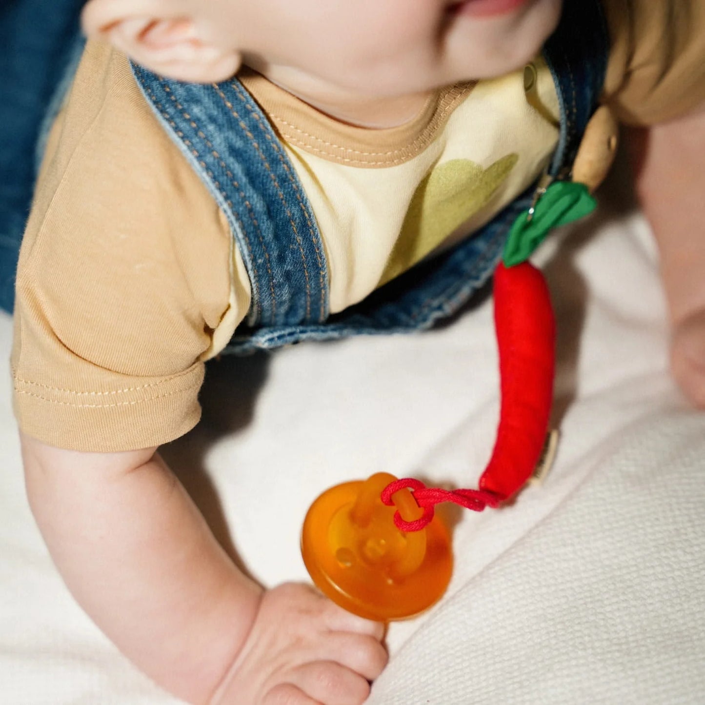 Speenkoord hete peper - Charly the Chili Pacifier Clip - Katoen - Oli & Carol