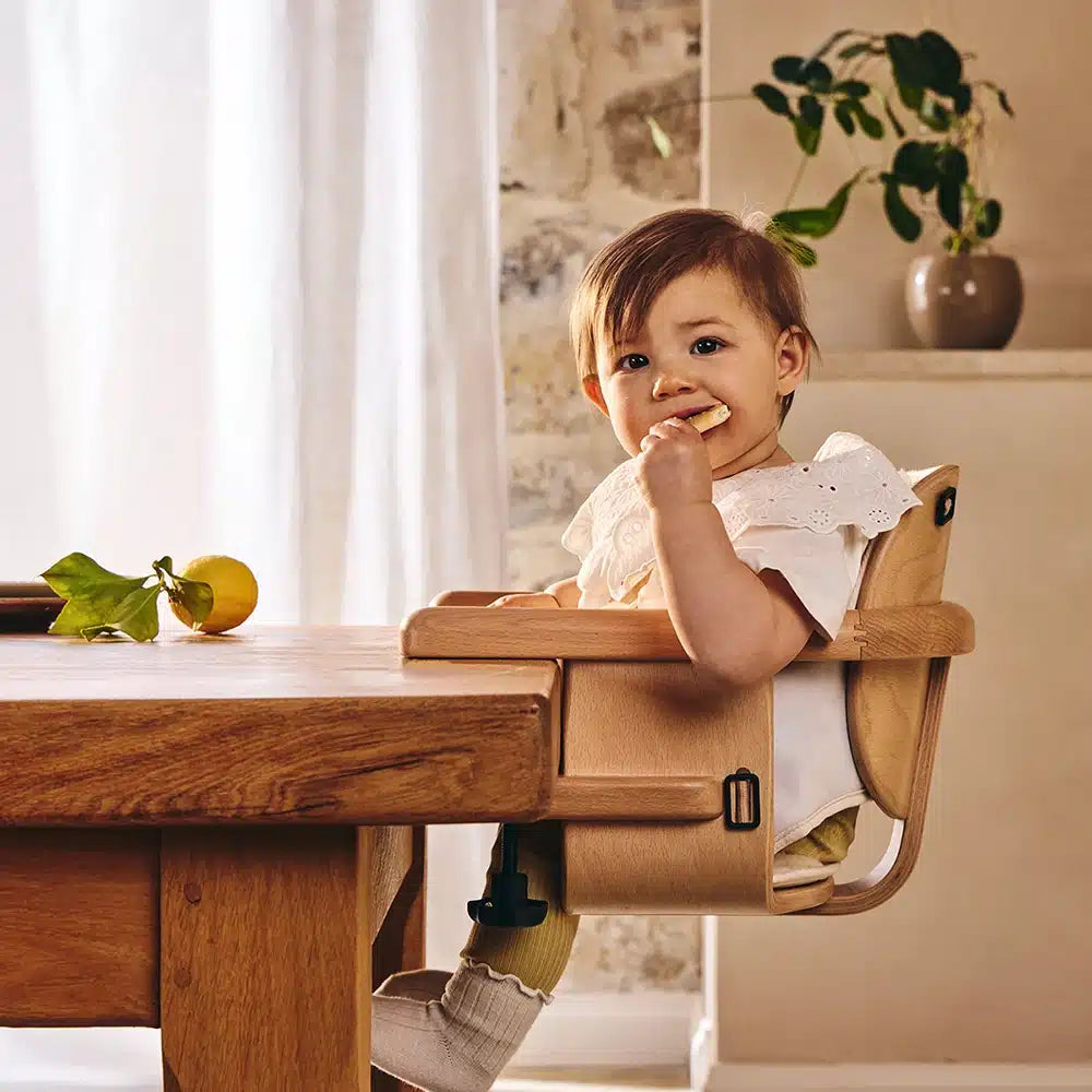 HIKO Baby Table Seat - Houten Tafelstoeltje - Vanaf 6 Maanden tot 15 kg - Charlie Crane - productfoto - afbeelding 4
