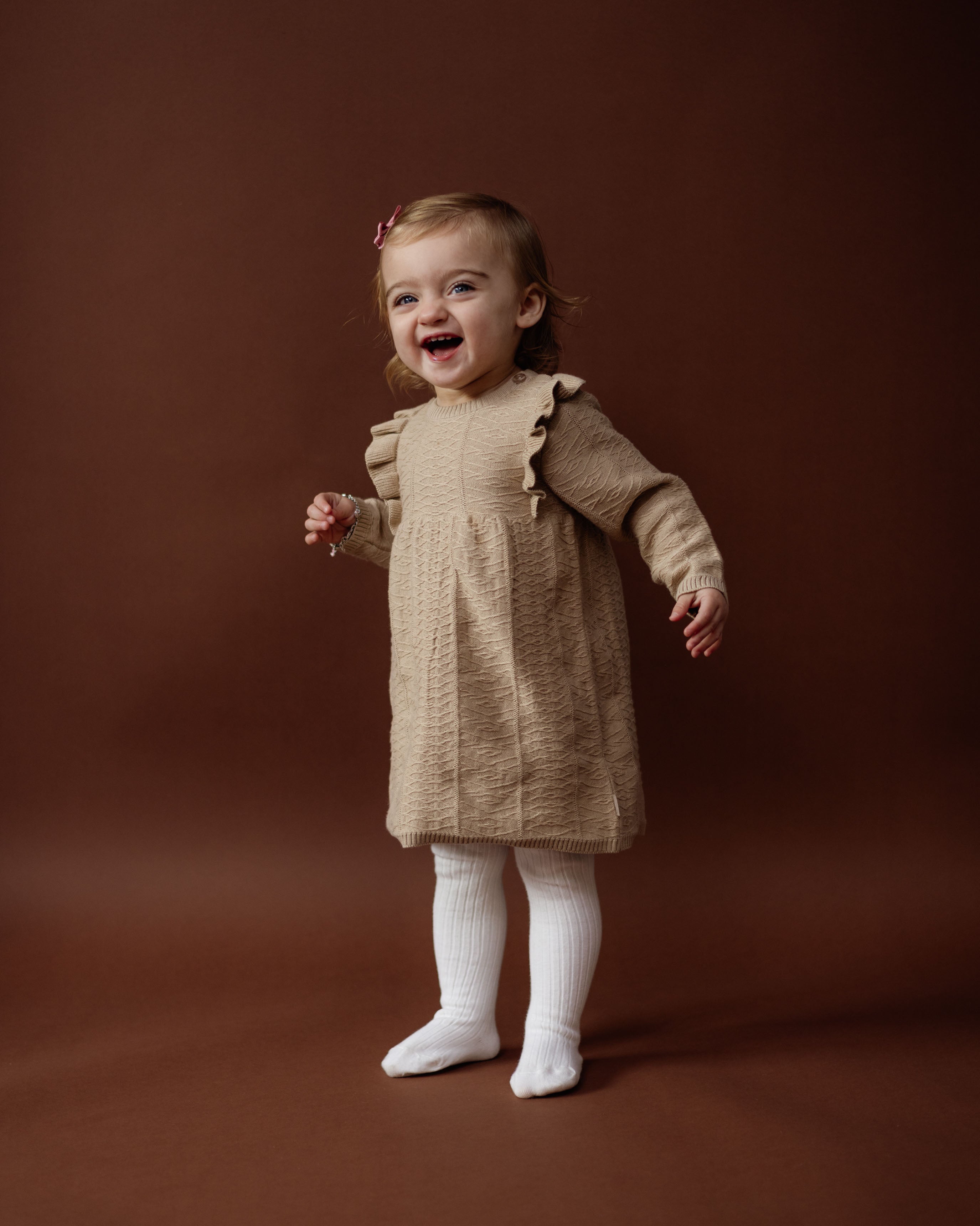 Jurkje Nali - Beige - 100% katoen - LEVV Labels - met kind