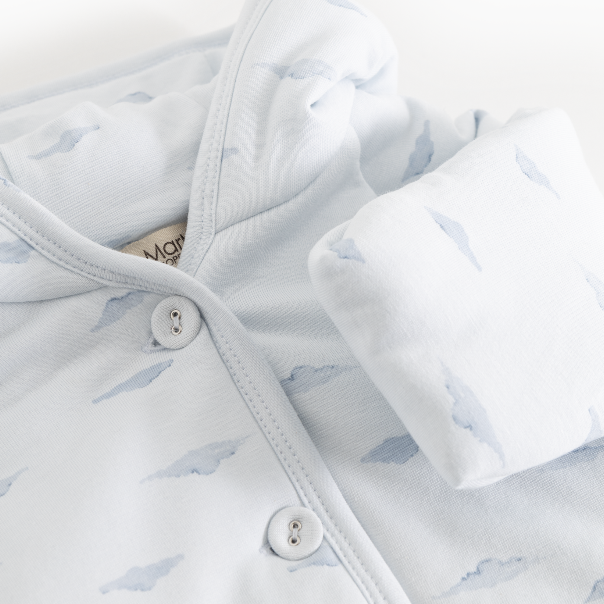 Gewatteerd babypak Rexa met capuchon - Biologisch katoen & TENCEL™ Modal - New Born Cumu Print - MarMar Copenhagen - productfoto - afbeelding 3