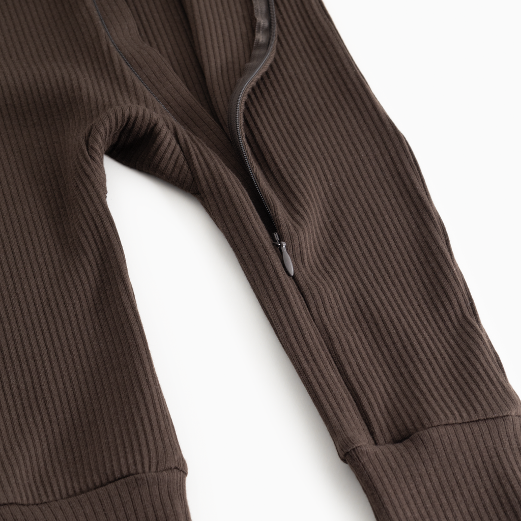 Baby boxpakje Rompy Zip met omslagvoetjes en wantjes - Biologisch katoen & modal - Dark Roast - MarMar Copenhagen - productfoto - afbeelding 3