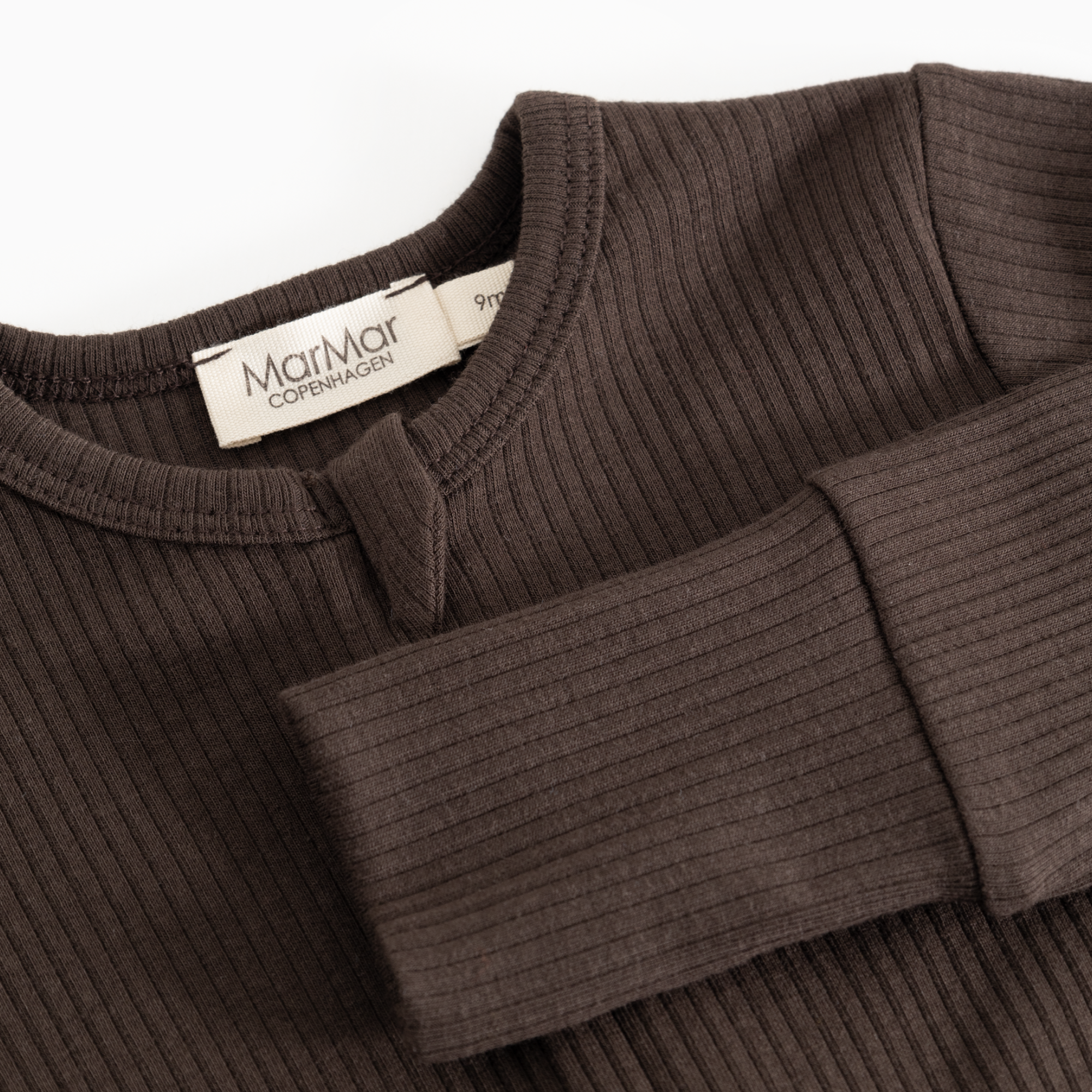 Baby boxpakje Rompy Zip met omslagvoetjes en wantjes - Biologisch katoen & modal - Dark Roast - MarMar Copenhagen - productfoto - afbeelding 5