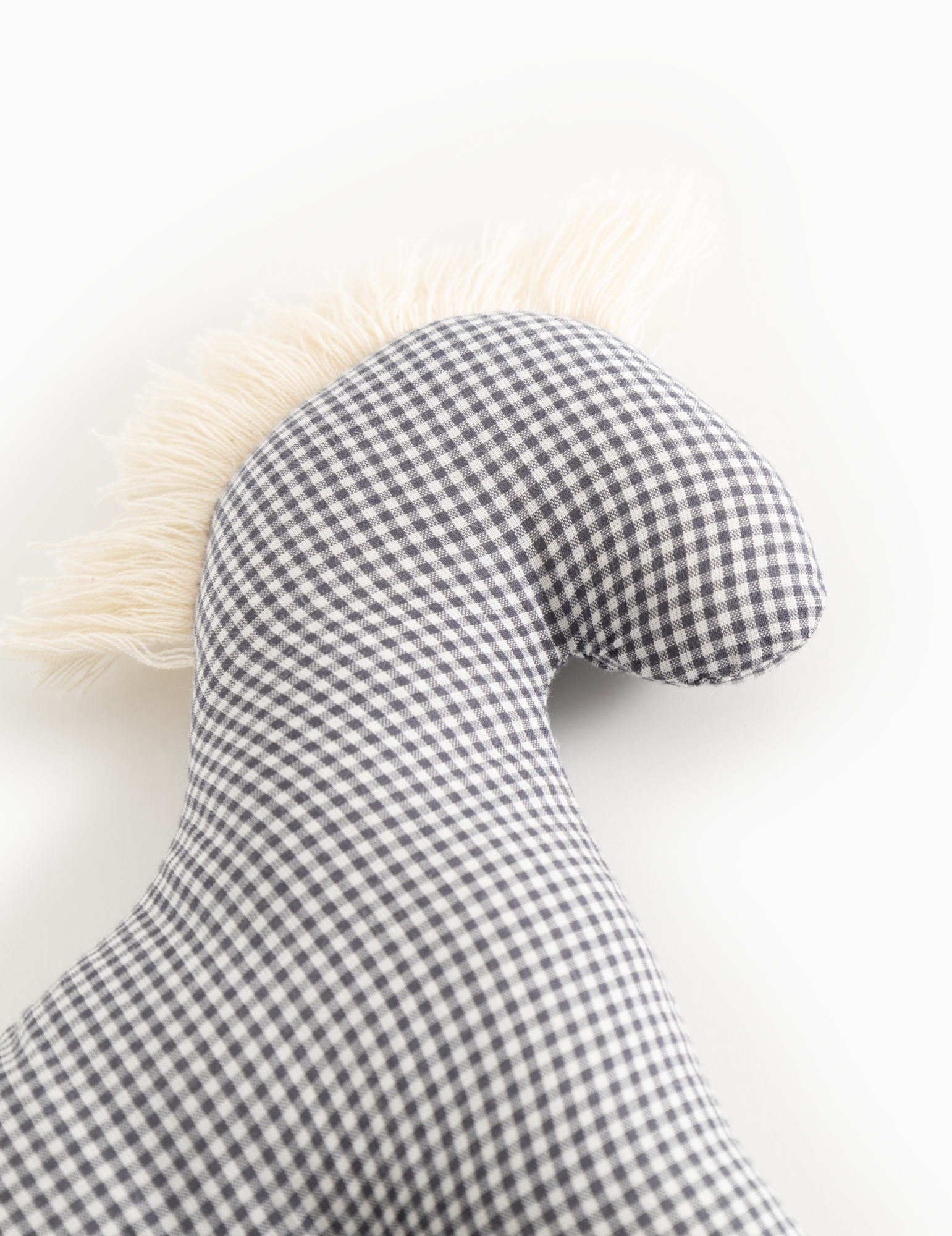 Kuschelrassel Little Horse – Bio-Baumwolle – Blue Check – MarMar Copenhagen