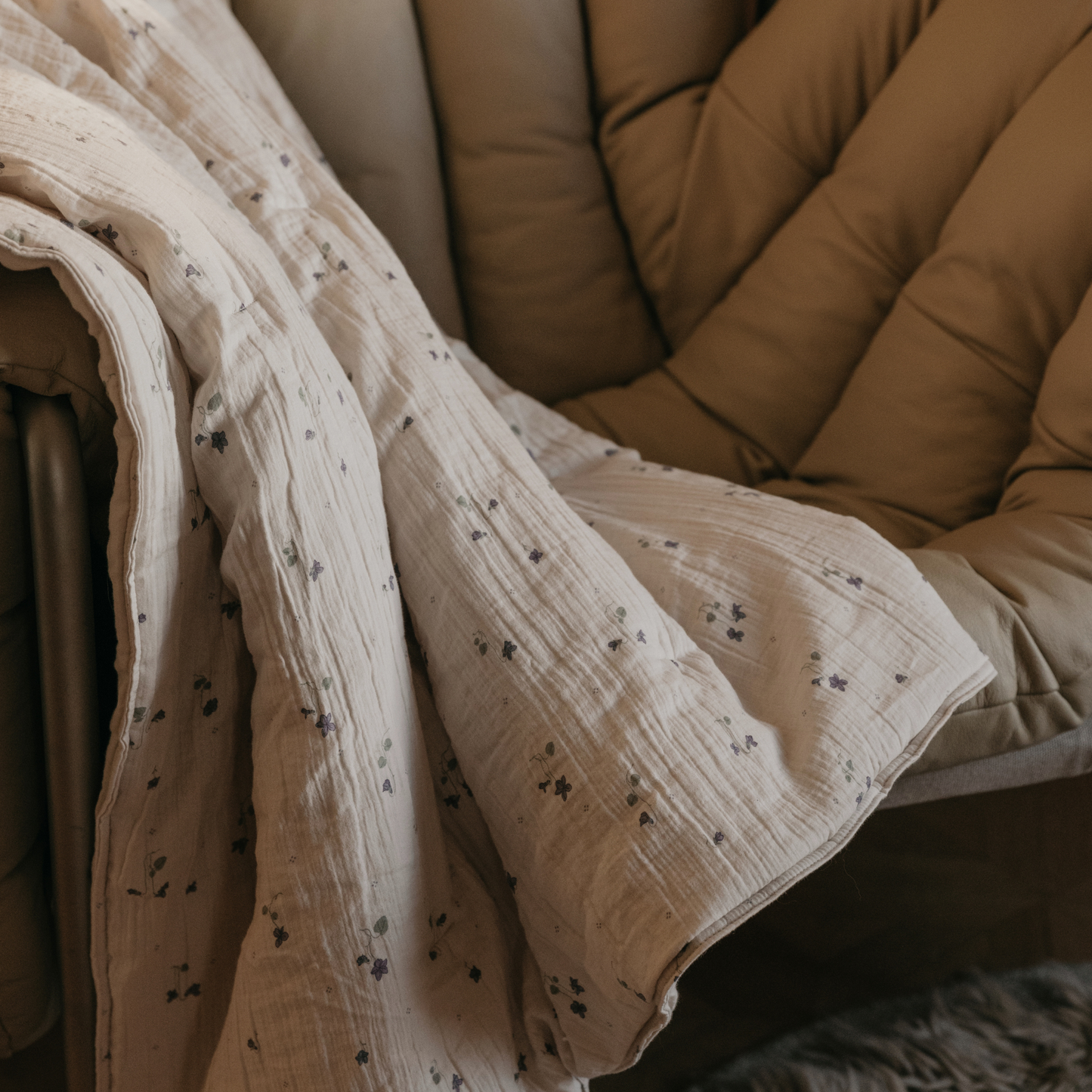 Quilted Blanket - 100x140cm - Seersucker Filled Blanket - Viola - Garbo&Friends