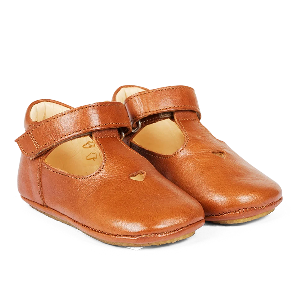 Angulus - Prewalker with heart and velcro closure - Eerste stapjes schoentjes  - Vooraanzicht