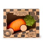 Speelgoedauto Cathy the Carrot met garage & racebaan - 0+ jaar - Natuurrubber & FSC-hout - Oli & Carol - productfoto - afbeelding 4