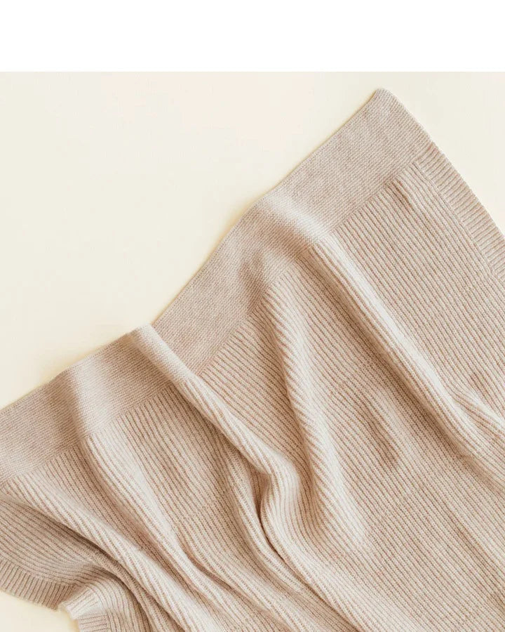 Ledikant dekentje - Merino wol -100X140cm - Gaston - Soft beige/roze - HVID - close up