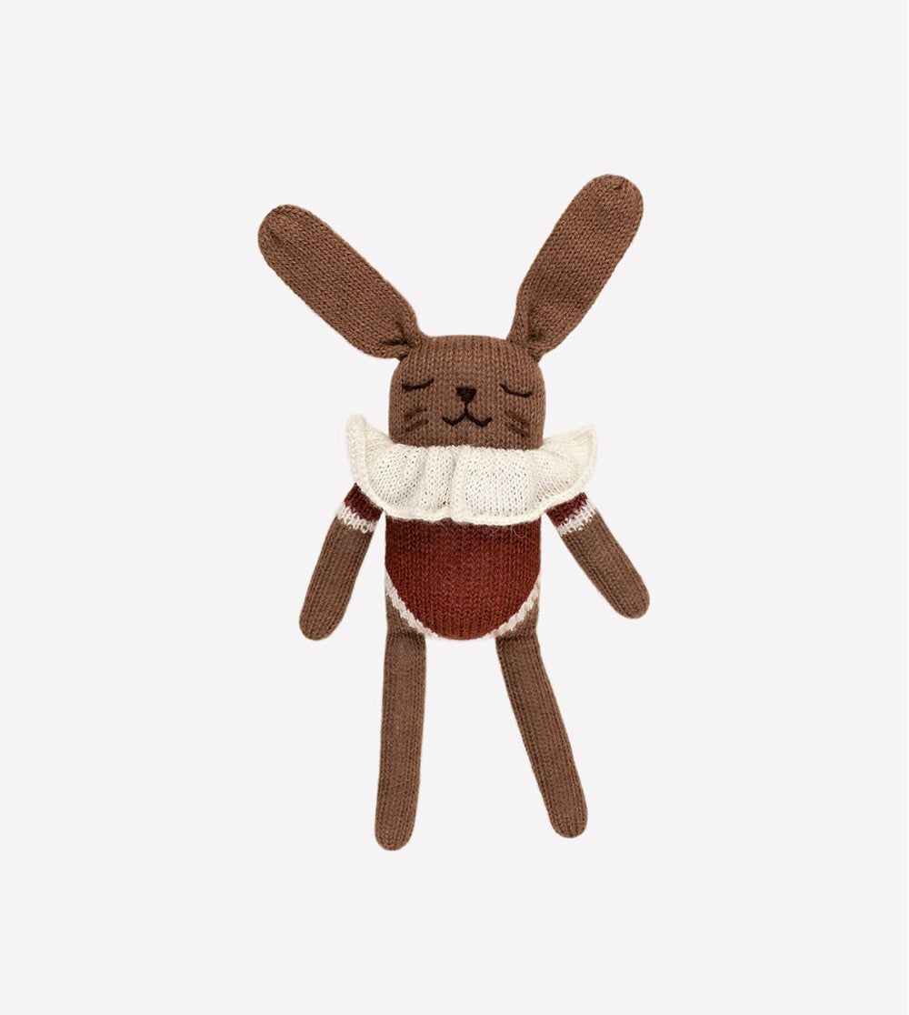 Gebreid knuffel konijntje - Sienna bodysuit - Alpaca wol - Main Sauvage