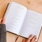Sinds jij mijn kleinkind bent – Großeltern-Eintragebuch mit Erinnerungen und Lebensweisheiten für 10 Jahre – Birth Lines