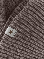 Gebreide balaclava met oortjes - Merino wol - Cinder Melange - HUTTEliHUT close up