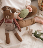 Großer Kuschelbär Milo Sienna Plaid – 100 % Baby-Alpaka – Main Sauvage