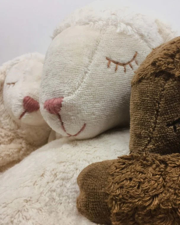 Warmtekussen Schaapje - Cuddly Animal Sheep small - Biologisch katoen - Senger Naturwelt () - productfoto - afbeelding 4